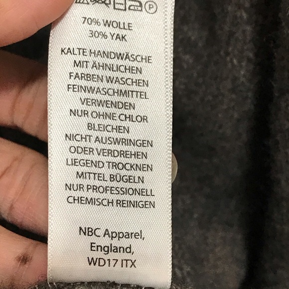 Tahari wool blend gray and black striped open long cardigan size Medium - Picture 7 of 9